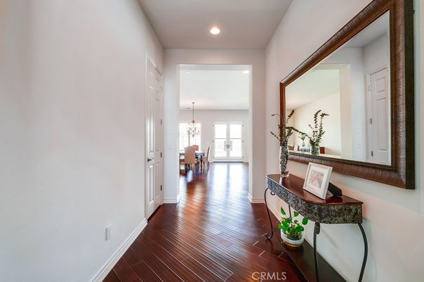 Chandelier, Dining room, Interior, Recessed Lighting, Wood Texture Flooring