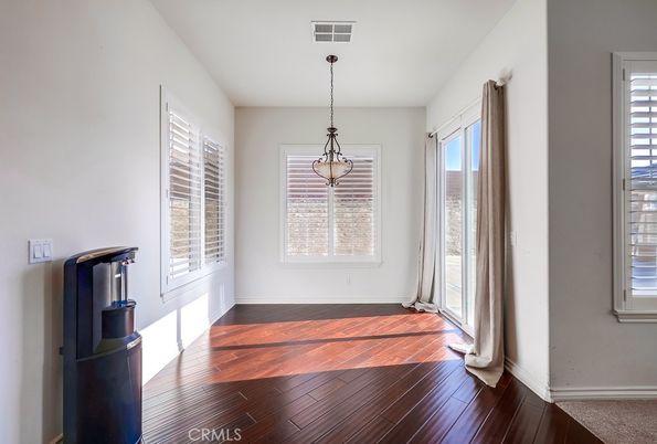 Interior, Pendant Lights, Wood Texture Flooring