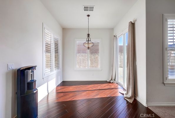 Interior, Pendant Lights, Wood Texture Flooring