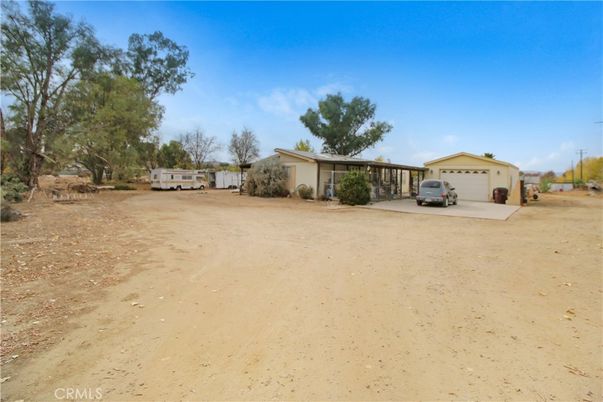 Backyard, Detached Garage, Exterior