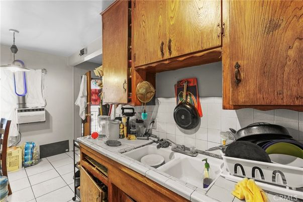Interior, Kitchen, Tile Countertops