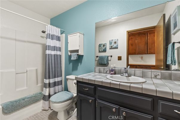 Bathroom, Interior, Tile Countertops