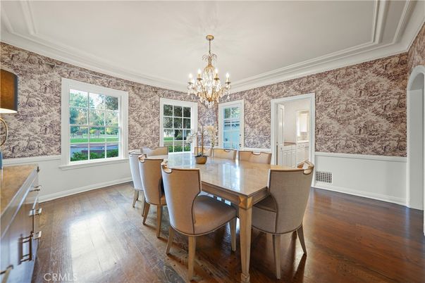 Chandelier, Dining room, Interior, Wood Texture Flooring