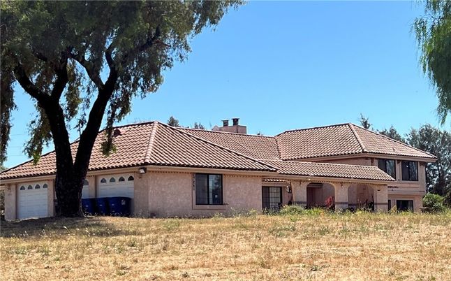 Attached, Backyard, Exterior, Facade, Mediterranean