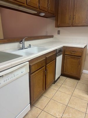 Interior, Kitchen, Tile Countertops