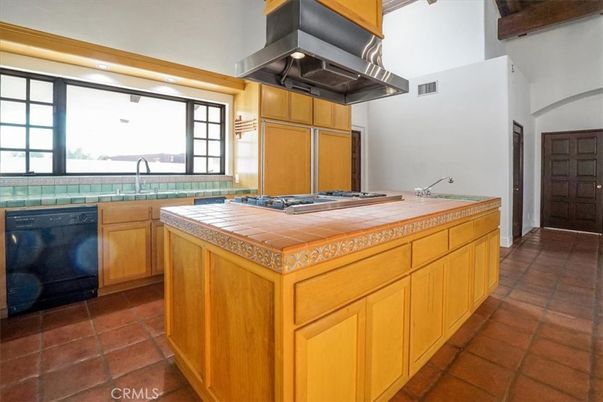 Interior, Kitchen, Tile Countertops