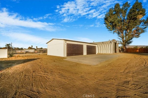 Backyard, Detached Garage, Exterior