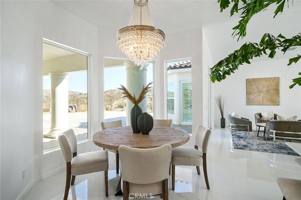 Chandelier, Dining room, Interior
