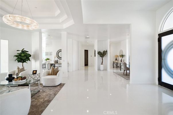 Interior, Living room, Pendant Lights, Recessed Lighting