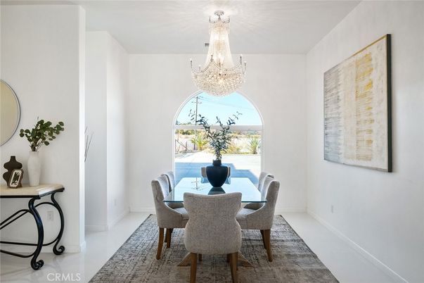 Chandelier, Dining room, Interior