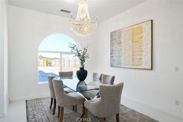 Chandelier, Dining room, Interior