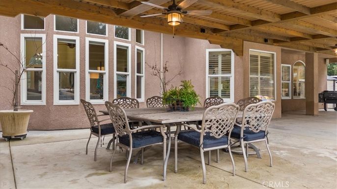 Dining room, Exterior, Wooden Beams