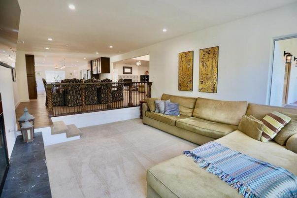 Interior, Kitchen, Living room, Pendant Lights, Recessed Lighting