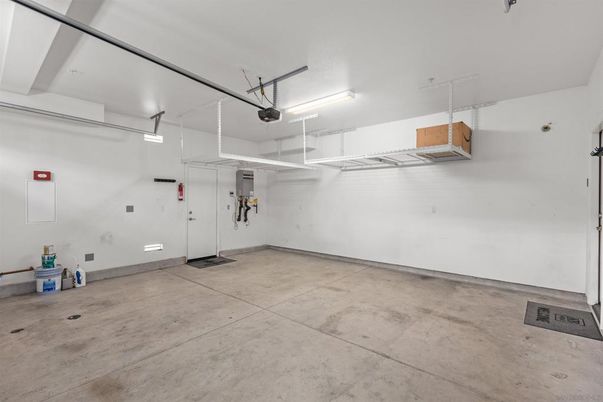 Garage, Interior