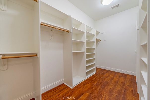 Interior, Walk-in Closets, Wood Texture Flooring