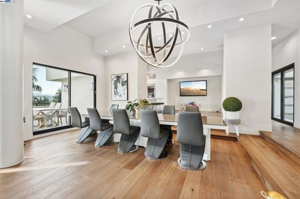 Dining room, Interior, Pendant Lights, Recessed Lighting, Wood Texture Flooring