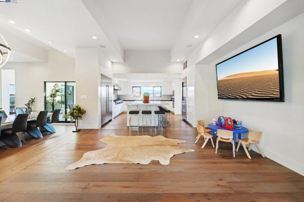 Dining room, Interior, Kitchen, Recessed Lighting, Stainless Steel Appliances, Wood Texture Flooring