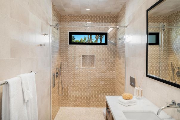 Bathroom, Interior, Recessed Lighting