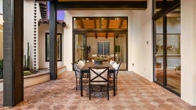 Dining room, Exterior, Interior