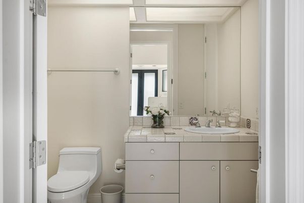 Bathroom, Interior, Tile Countertops