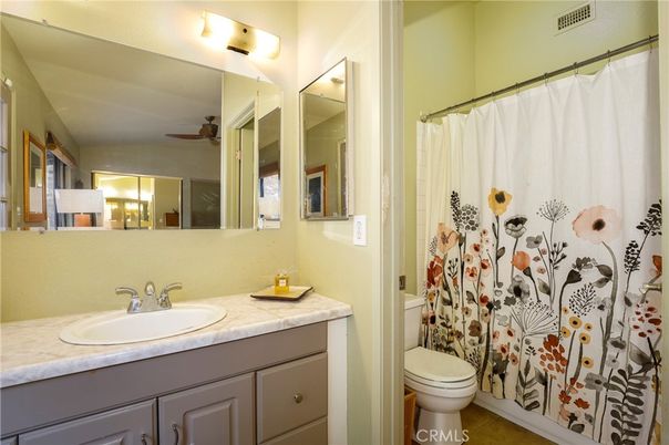 Bathroom, Interior, Tile Countertops