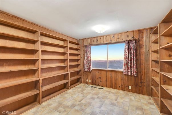 Interior, Wooden Walls