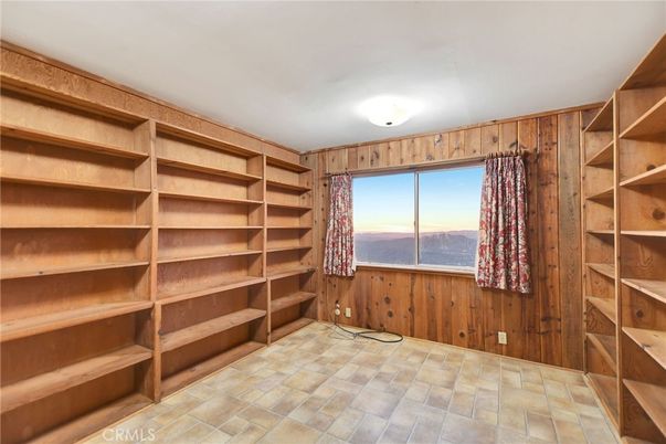 Interior, Wooden Walls