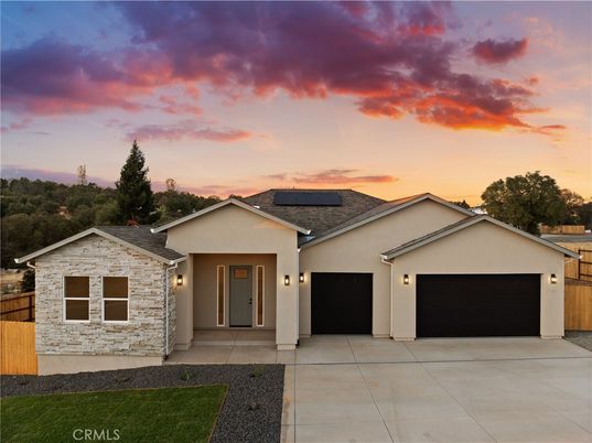 Attached, Exterior, Facade, Solar Panels, Ranch