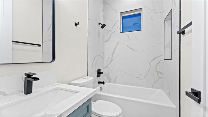Bathroom, Interior, Marble Walls