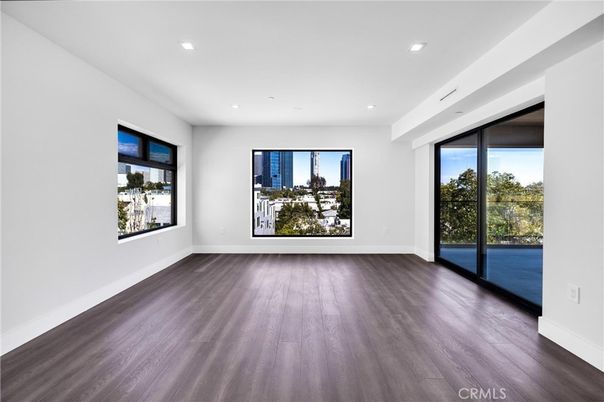 Empty room, Interior, Recessed Lighting, Wood Texture Flooring