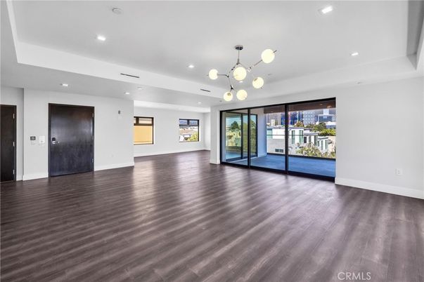Empty room, Interior, Pendant Lights, Recessed Lighting, Wood Texture Flooring