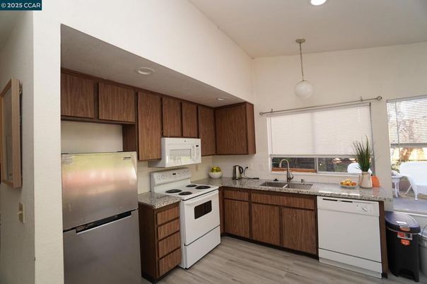 Interior, Kitchen, Pendant Lights, Recessed Lighting, Wood Texture Flooring