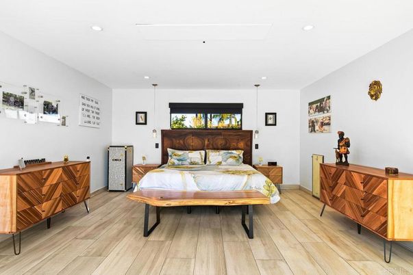 Bedroom, Interior, Pendant Lights, Recessed Lighting, Wood Texture Flooring