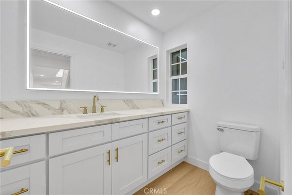 Bathroom, Interior, Recessed Lighting, Wood Texture Flooring