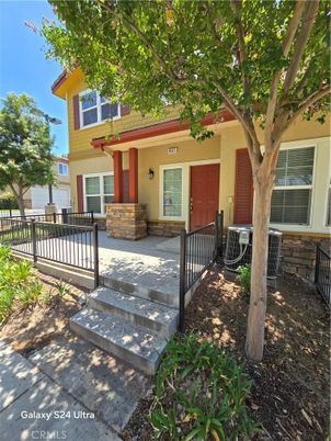 Exterior, Facade, None