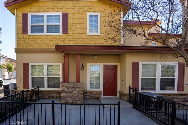 Exterior, Facade, American Foursquare