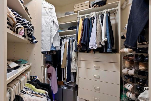 Interior, Walk-in Closets