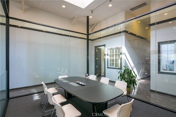 Dining room, Interior, Recessed Lighting