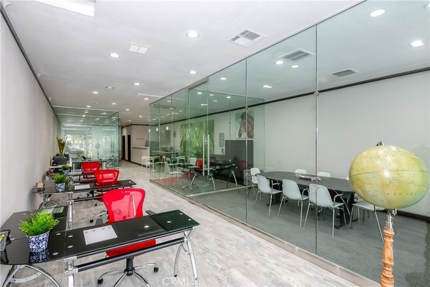 Home Office, Interior, Recessed Lighting, Wood Texture Flooring