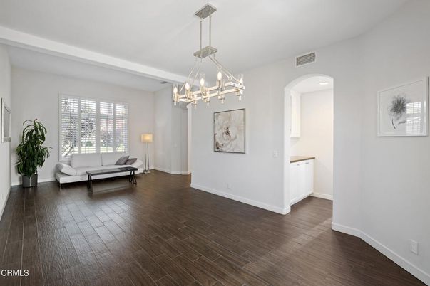 Interior, Living room, Pendant Lights, Wood Texture Flooring