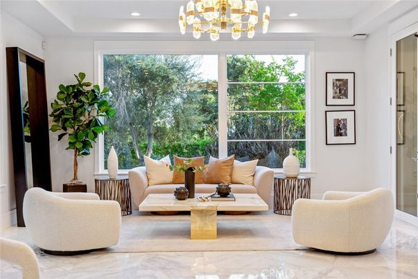 Chandelier, Interior, Living room, Marble, Recessed Lighting