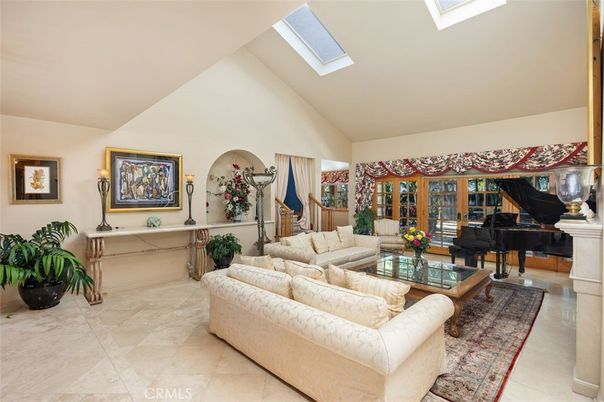 Interior, Living room, Piano