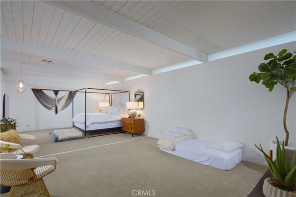Bedroom, Interior, Pendant Lights