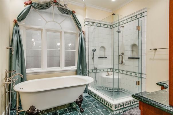 Bathroom, Free Standing Baths, Glass Shower, Interior, Recessed Lighting
