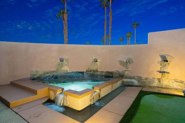 Exterior, Fireplace, Pool