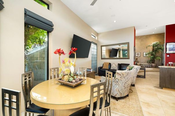Dining room, Interior, Living room, Recessed Lighting