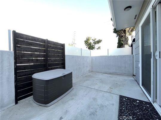 Exterior, Hot Tub