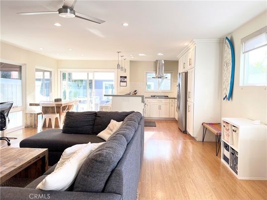 Dining room, Interior, Kitchen, Living room, Pendant Lights, Recessed Lighting, Wood Texture Flooring