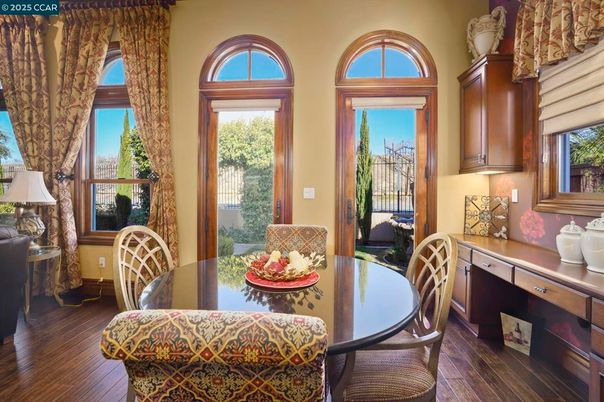 Dining room, Interior, Wood Texture Flooring