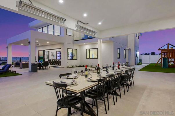 Dining room, Exterior, Playground, Recessed Lighting
